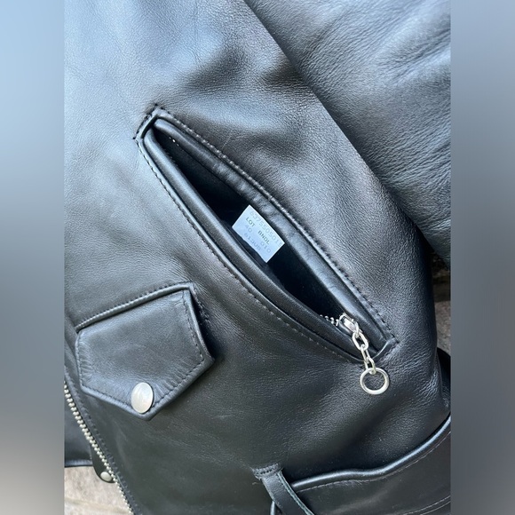 Schott NYC USA Men’s Moto Leather Jacket - Sz Medium motorcycle riding - Picture 8 of 16